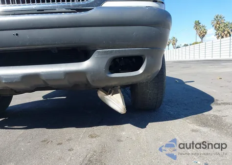 2000 Mercury Mountaineer из США, поврежденный, VIN 4M2ZU76E1YUJ19410